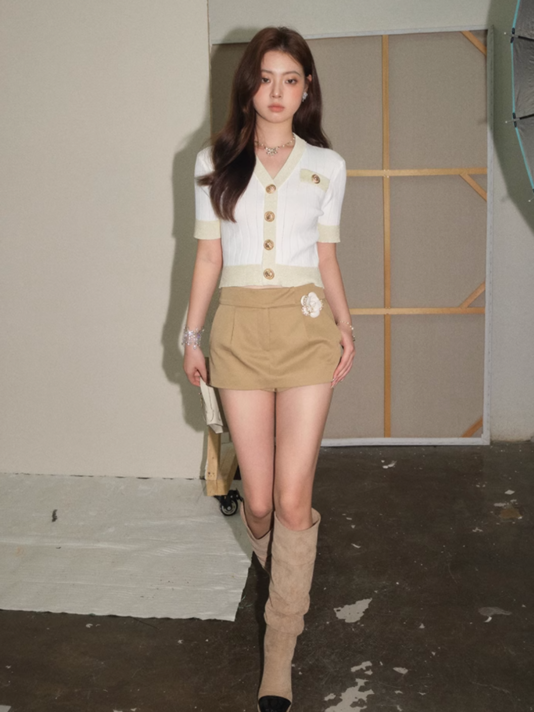 contrast white tops KS1142