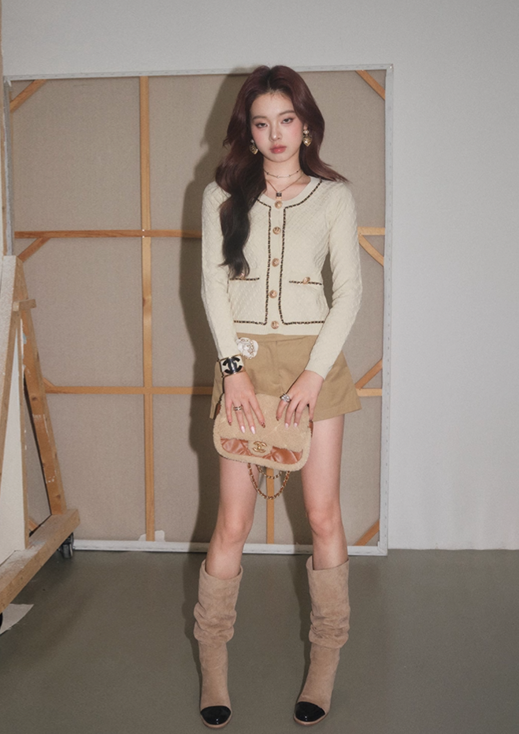 beige line skirt KS1192