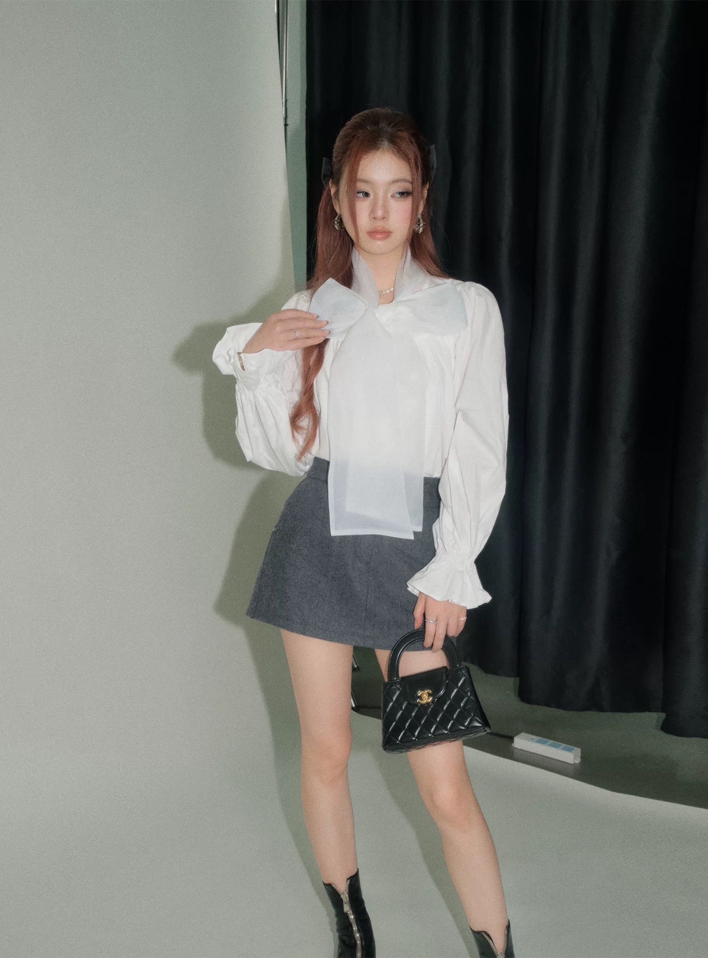 center ribbon design blouse KS1215